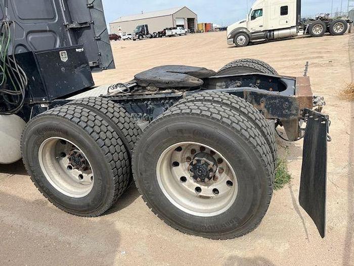 Used 2019 Freightliner Cascadia