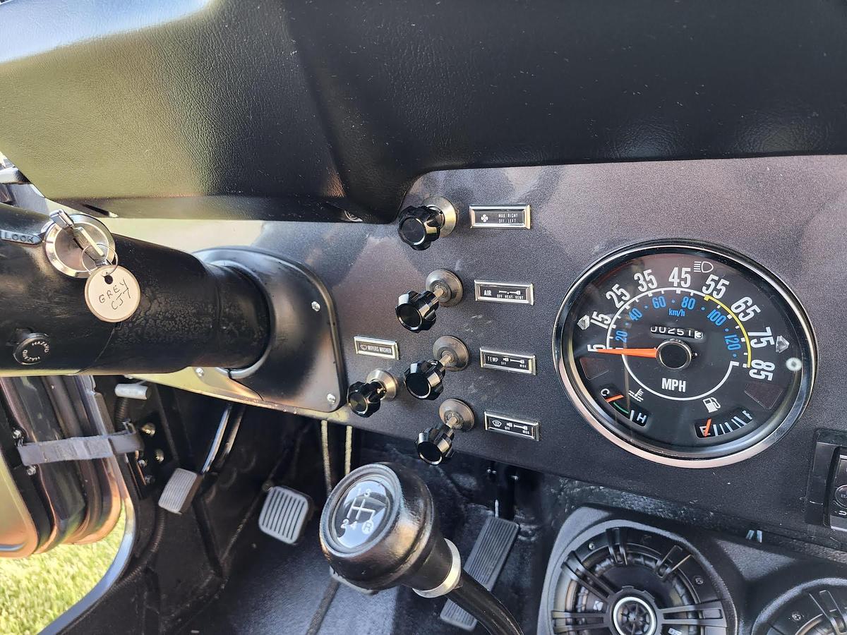 Used 1985 Jeep CJ-7 4WD SUV