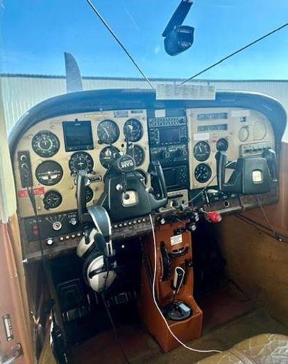 Used 1977 CESSNA 182Q Skylane
