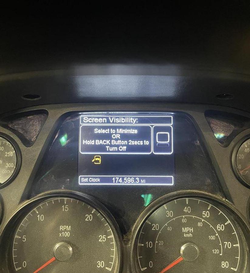 Used 2022 PETERBILT 579