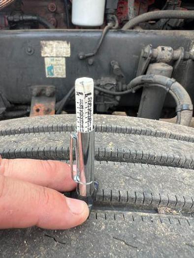 Used 2012 KENWORTH T660