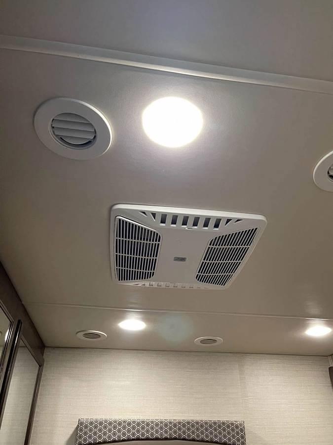 Used 2018 Jayco Greyhawk Class C Motorhome