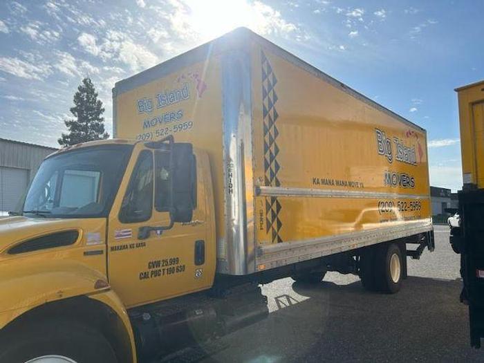 Used 2008 INTERNATIONAL BobTail Box Truck