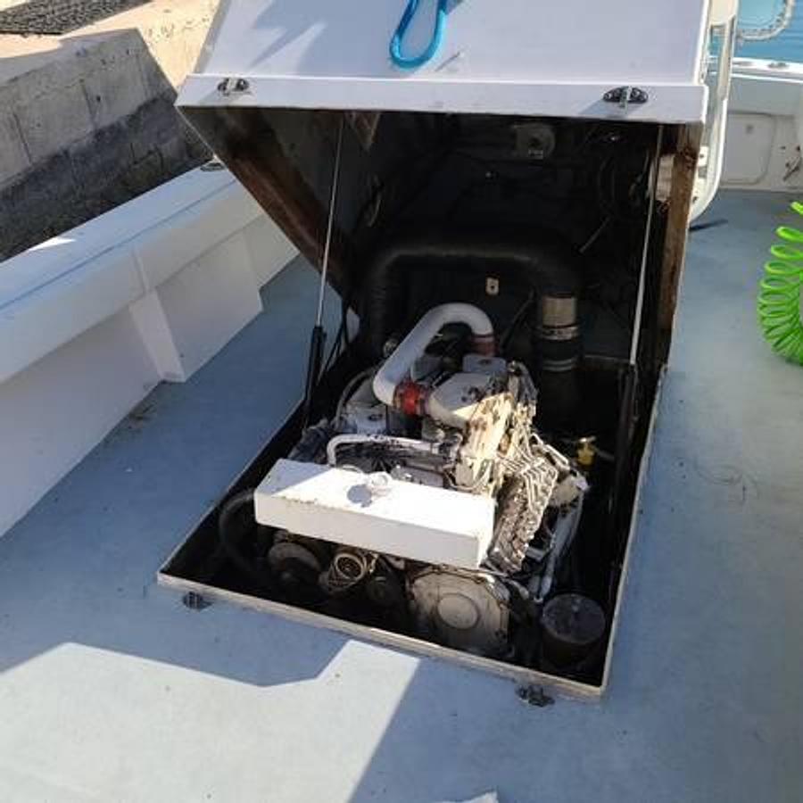 Used 1978 Whitewater 25-Ft Center Console