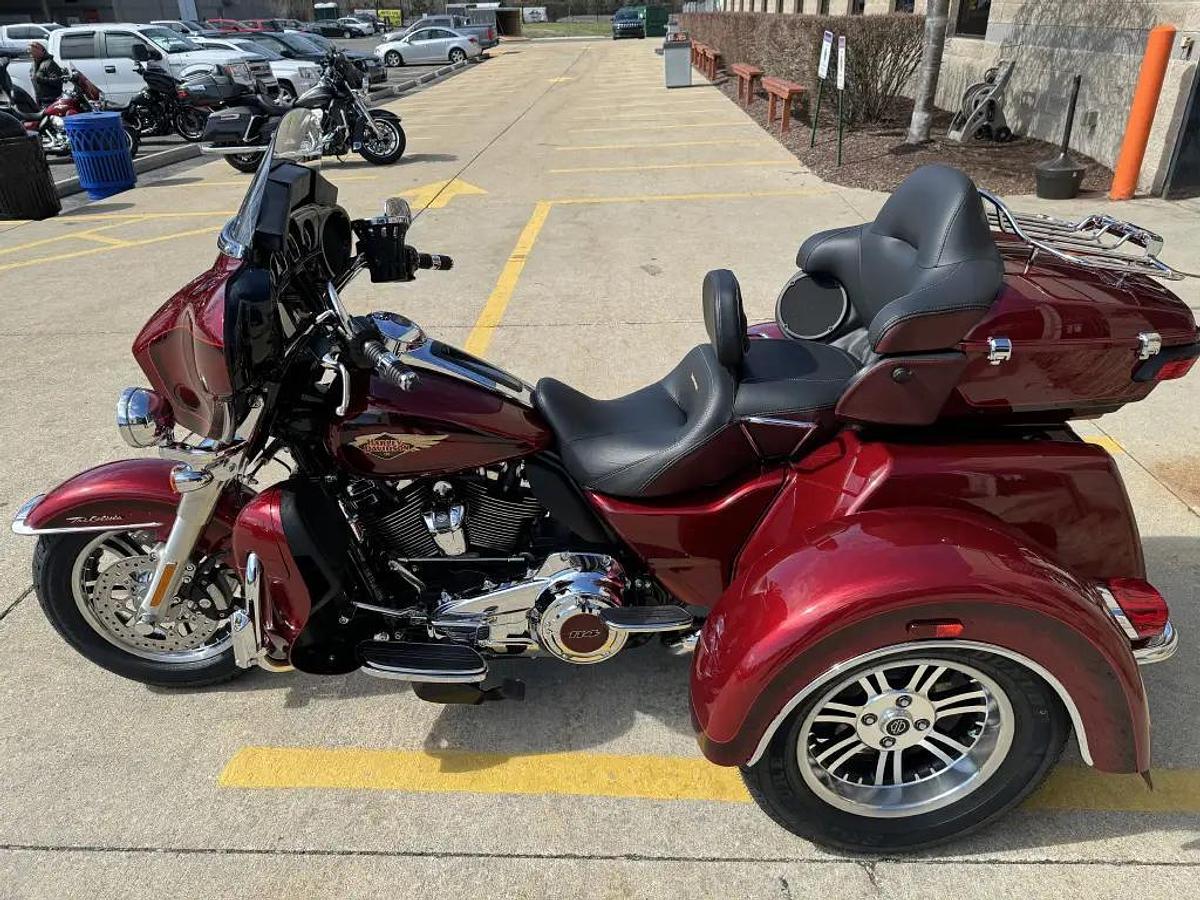 Used 2023 Harley-Davidson Tri Glide Ultra 120th Anniversary Edition