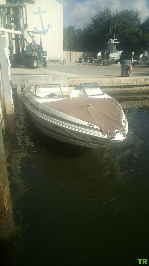 Used 2004 Larson LXI 248 Bowrider Boat
