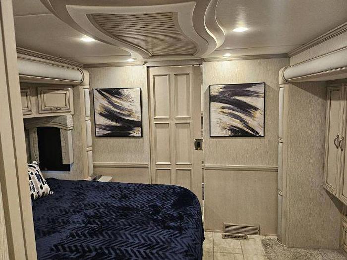 Used 2023 Newmar Kountry Star 4037