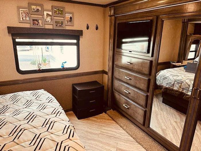 Used 2019 Fleetwood Southwind 36P