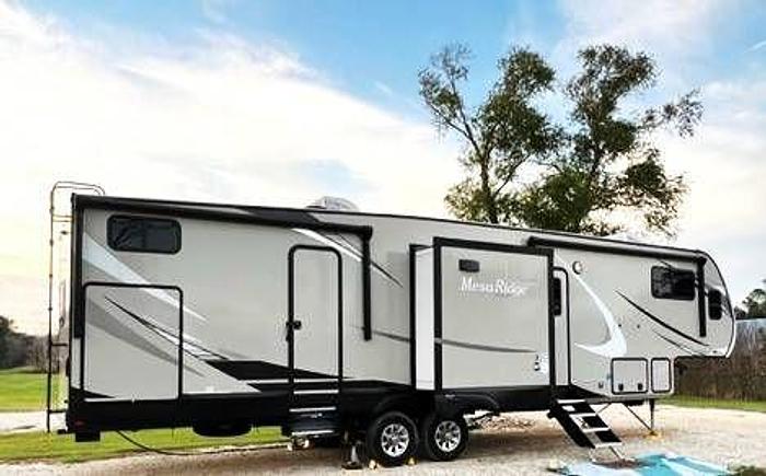 Used 2021 Highland Ridge Mesa Ridge XLT 364BHS