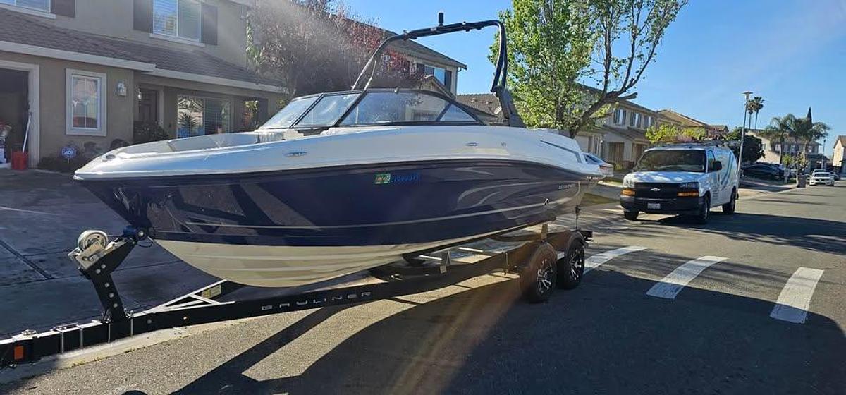 Used 2022 Bayliner VR5