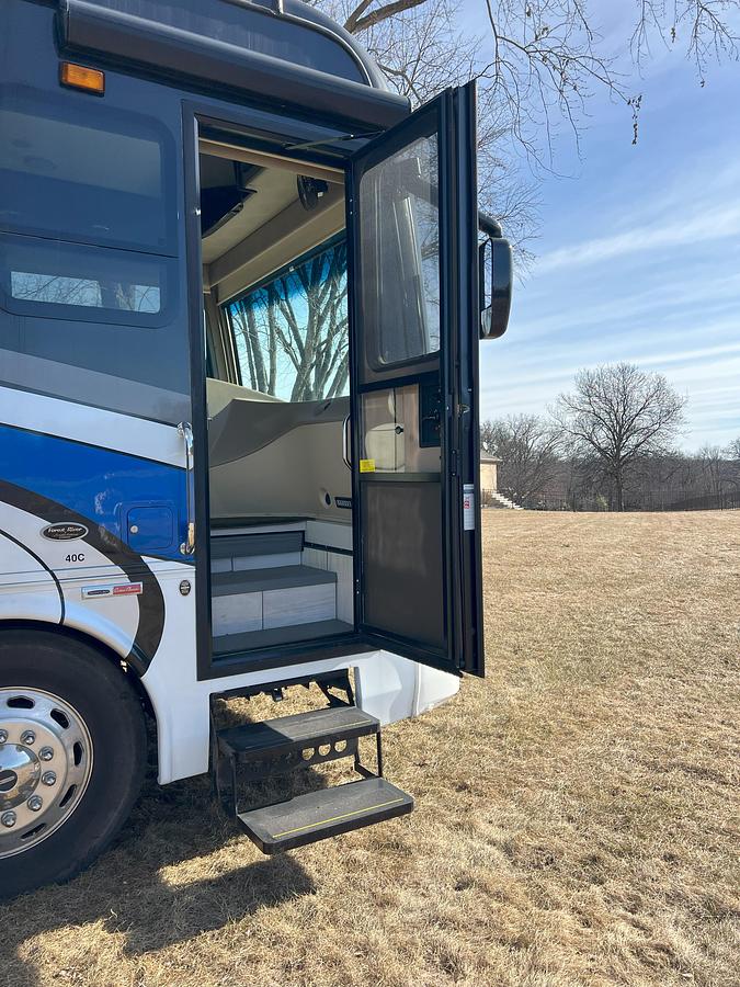 Used 2018 Forest River Berkshire XL 40C