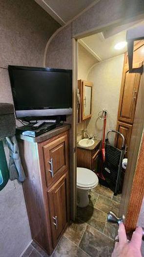 Used 2015 Forest River Rockwood Signature Ultra Lite 8281SS