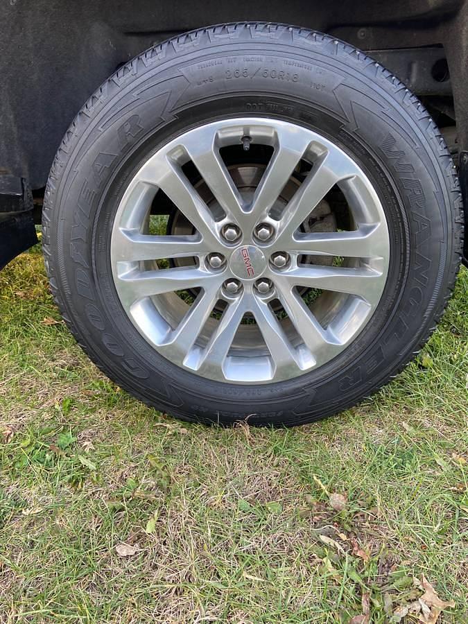 Used 2020 GMC Canyon Pickup Truck