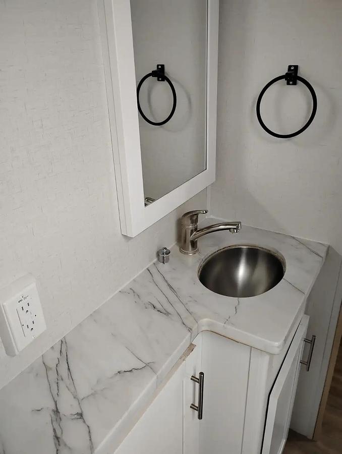 Used 2022 Alliance Avenue Fifth Wheel