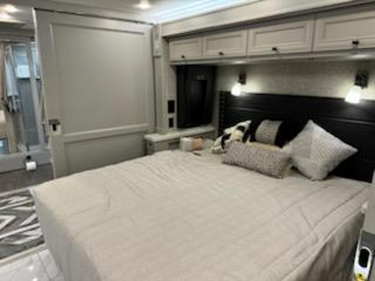 Used 2024 Tiffin Phaeton 40IH Class A Motorhome