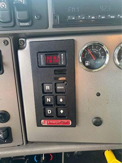 Used 2019 KENWORTH T300