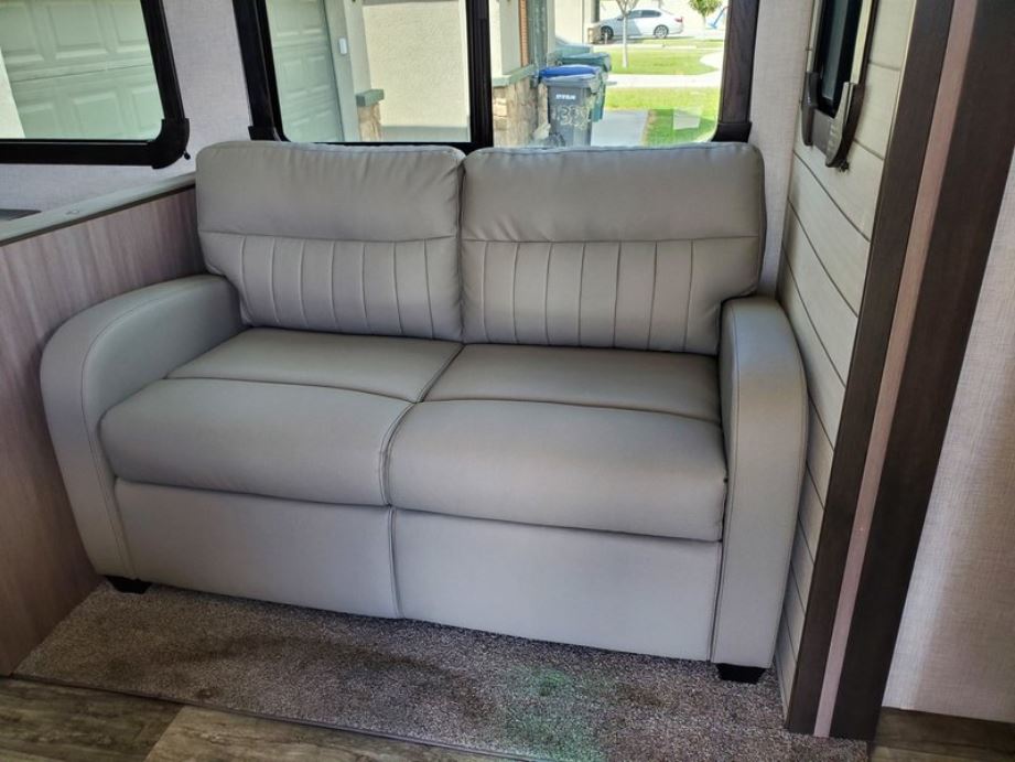 Used 2021 CrossRoads Sunset Trail 289QB