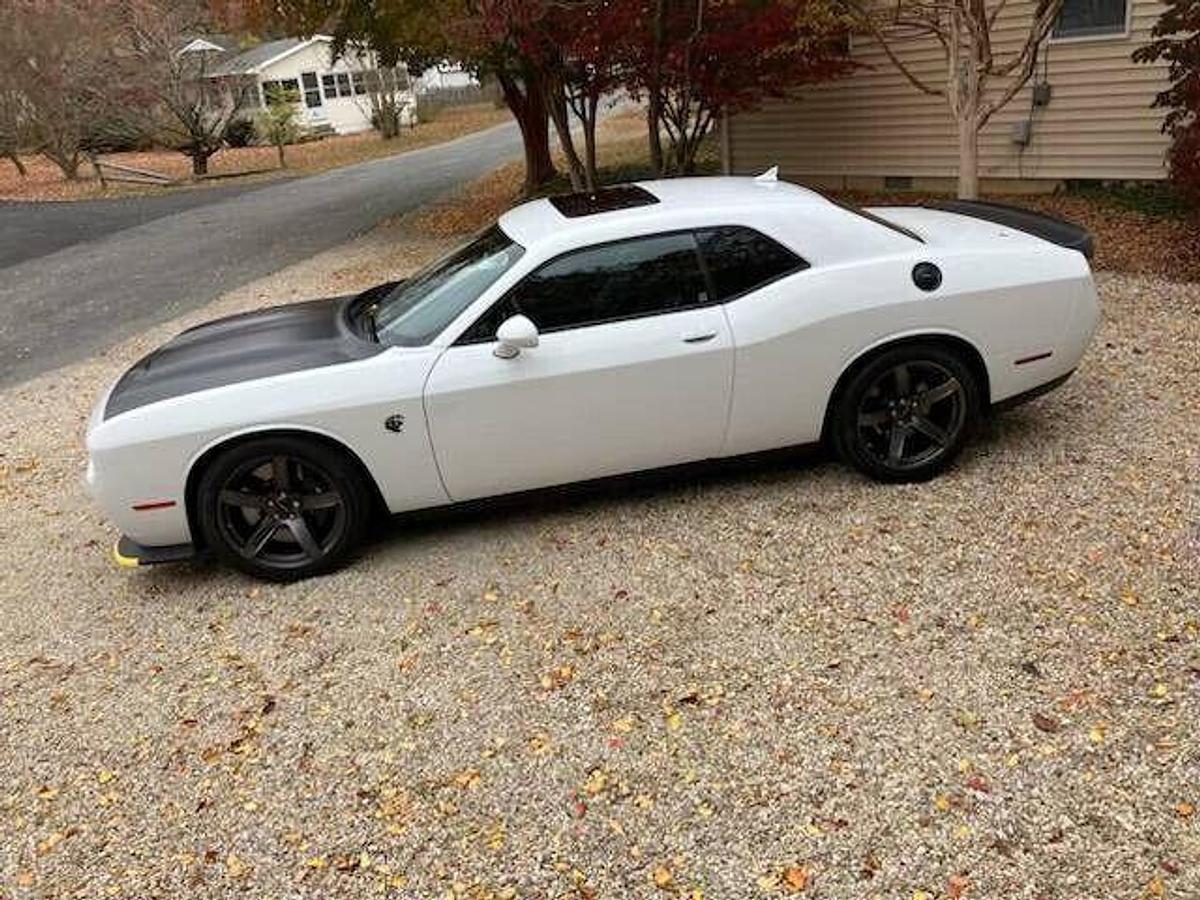 Used 2022 Dodge Challenger SRT Hellcat