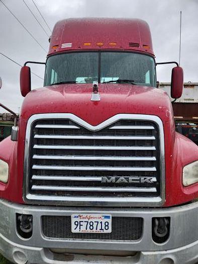 Used 2011 Mack CXU612