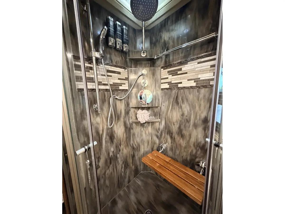 Used 2017 Tiffin Motorhomes Allegro Bus 40SP