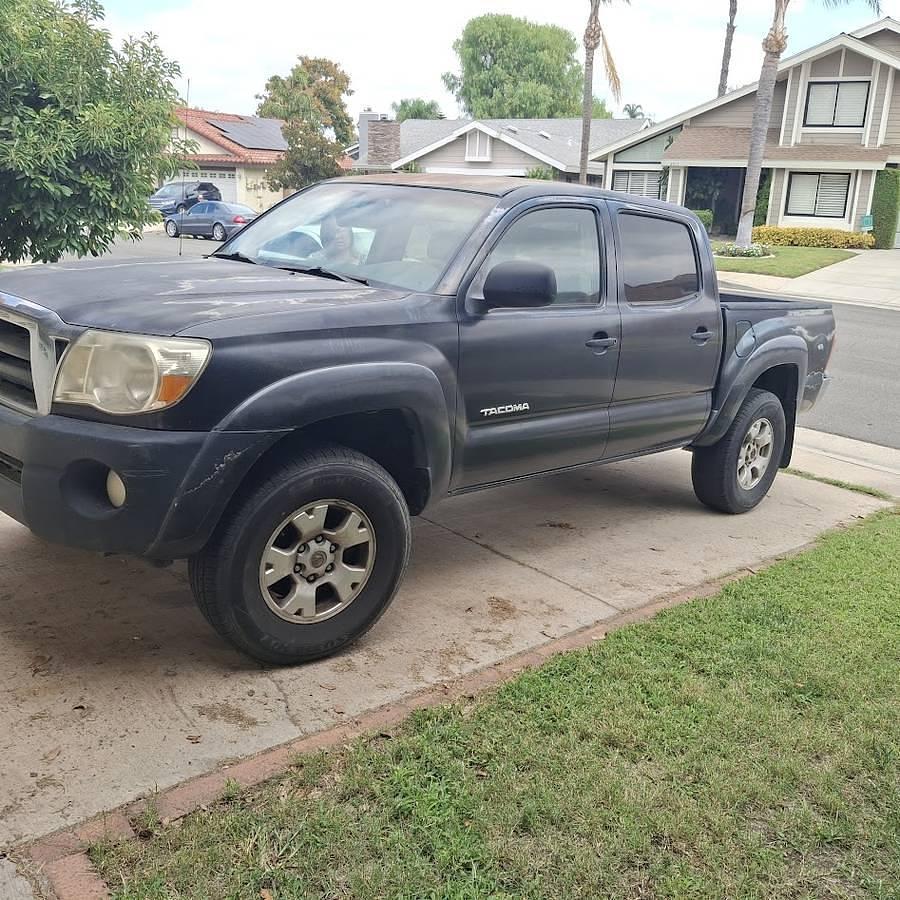 Used 2006 Toyota Tacoma Pickup Truck