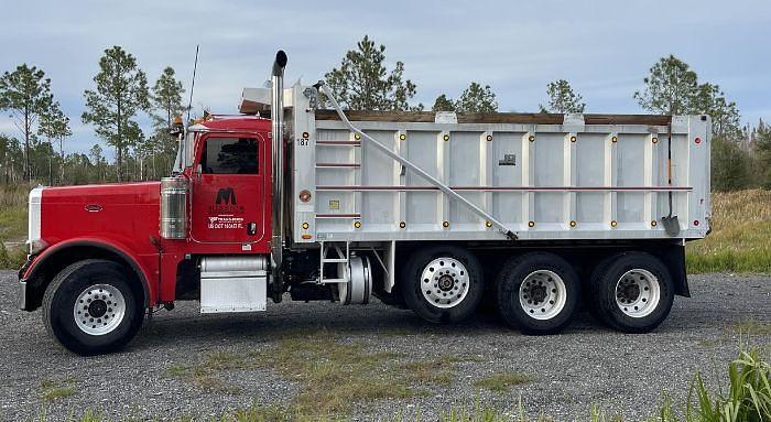 Used 2005 Peterbilt 379