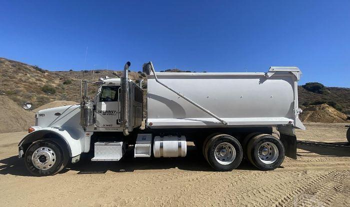 Used 2012 Peterbilt 367 Transfer Set Dump Truck