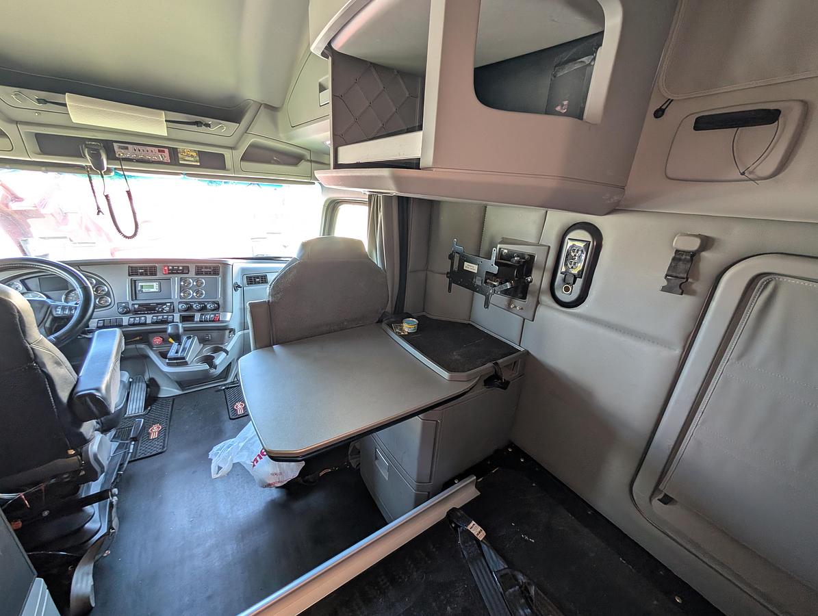 Used 2018 KENWORTH T680