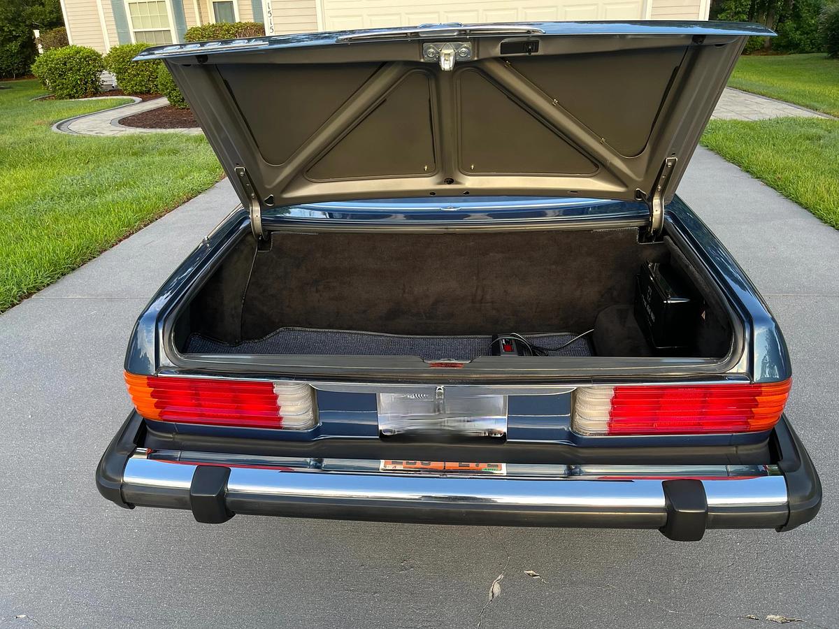 Used 1986 Mercedes-Benz 560SL Convertible