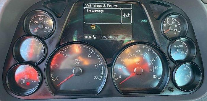 Used 2016 Peterbilt 567