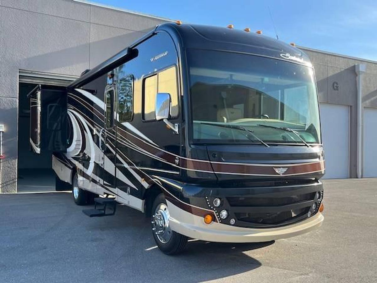 Used 2016 Fleetwood Southwind 32VS Class A Motorhome