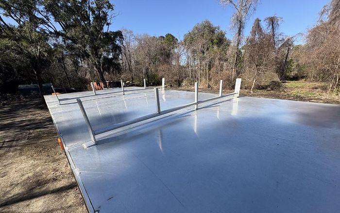 Used 2010 Mitsubishi Fuso FK260