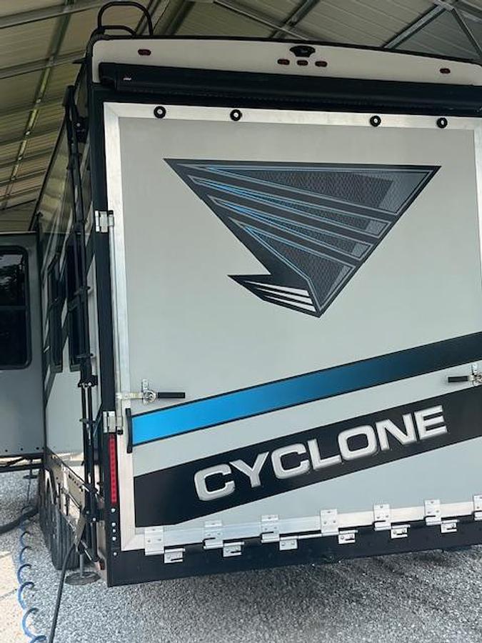 Used 2021 Heartland Cyclone 4007 Fifth Wheel Toy Hauler