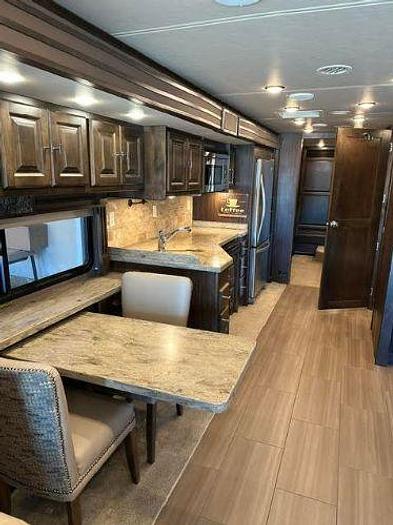 Used 2018 Tiffin Motorhomes Allegro Red 33AA