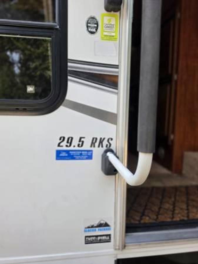 Used 2011 Jayco Eagle Super Lite 29.5' Fifth Wheel
