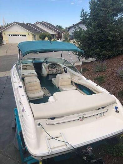 Used 1995 Sea Ray BR220 Signature Series
