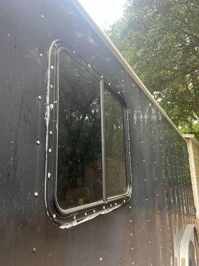 Used 1999 Wells Cargo EW2022