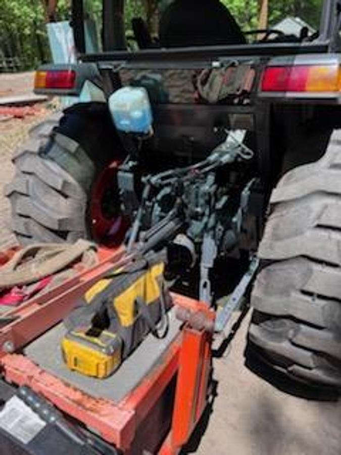 Used 2021 Kubota MX5400HSTC Tractor