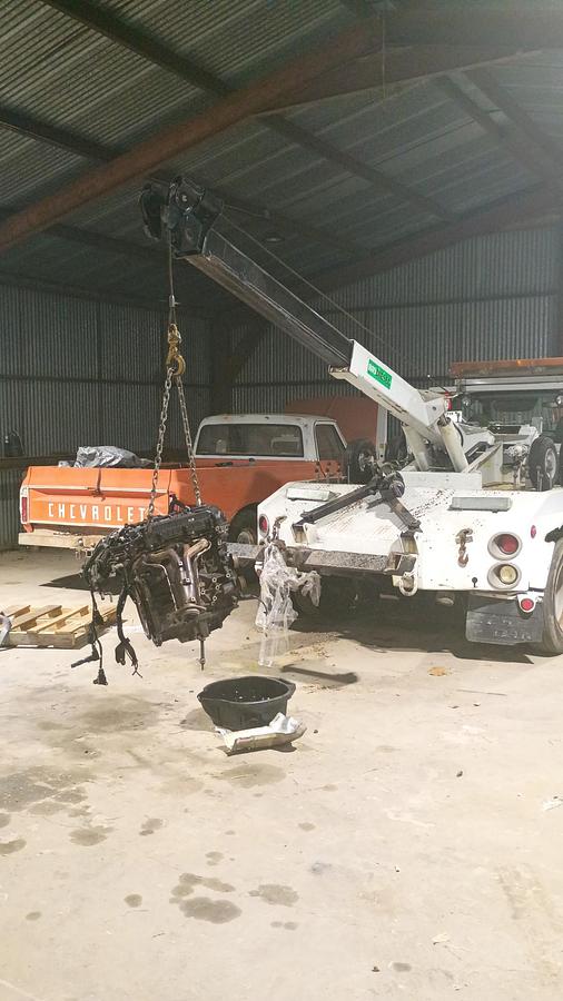 Used 2002 Ford F450 Recover Truck with Boom