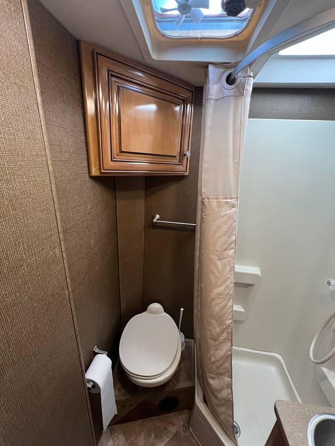 Used 2016 Thor Motor Coach Siesta Sprinter 24Sr Class C Motorhome