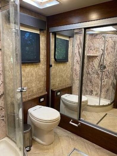 Used 2017 Coachmen Cross Country RD 404RB