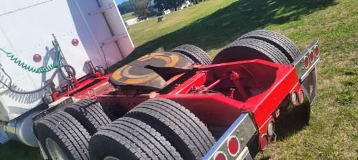 Used 2000 Peterbilt 378