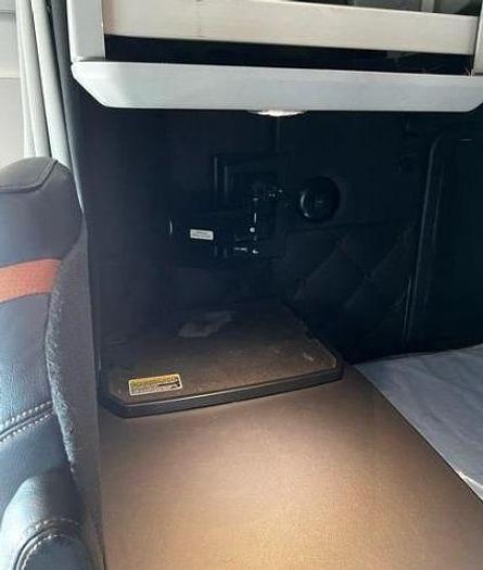 Used 2022 KENWORTH T680