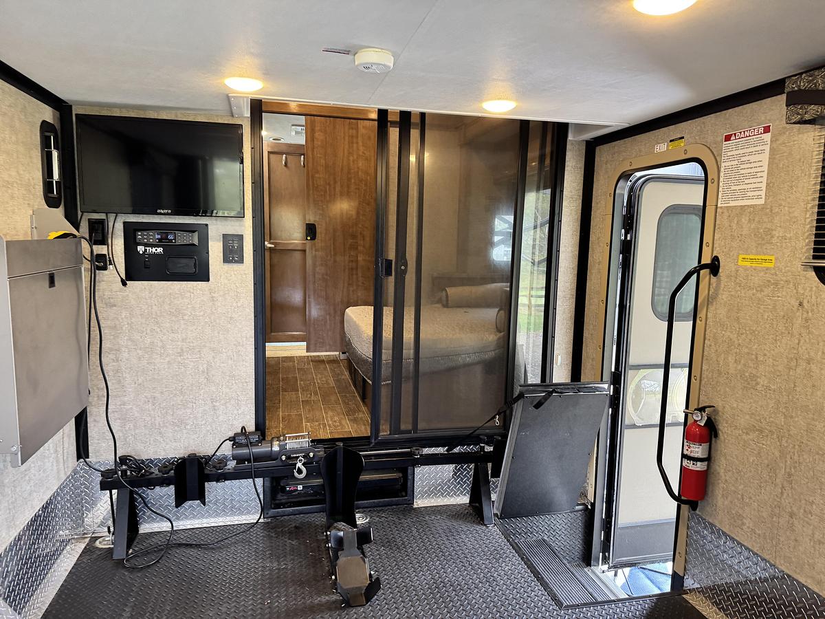 Used 2020 Thor Motor Coach Outlaw 37RB