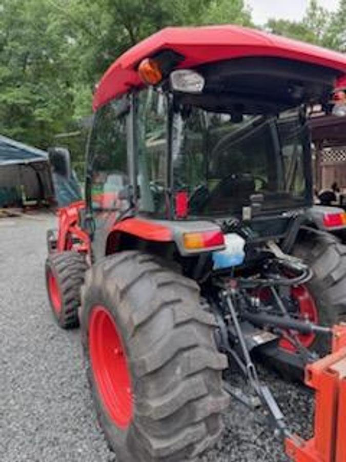 Used 2021 Kubota MX5400HSTC Tractor