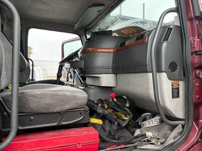 Used 2012 Volvo VAH64200 Car Hauler