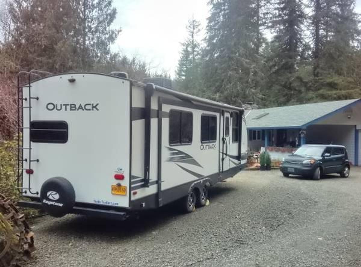 Used 2021 Keystone Outback Travel Trailer
