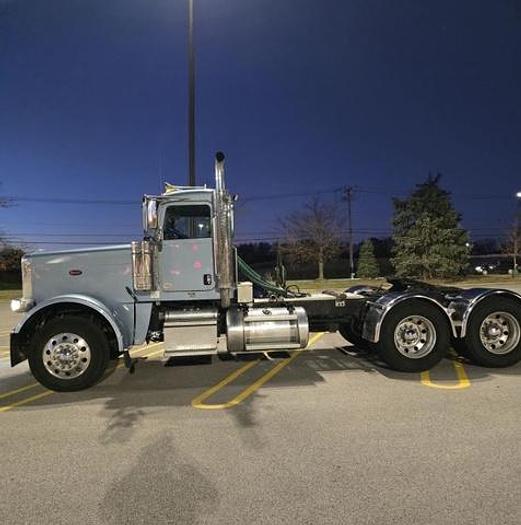 Used 2017 Peterbilt 389