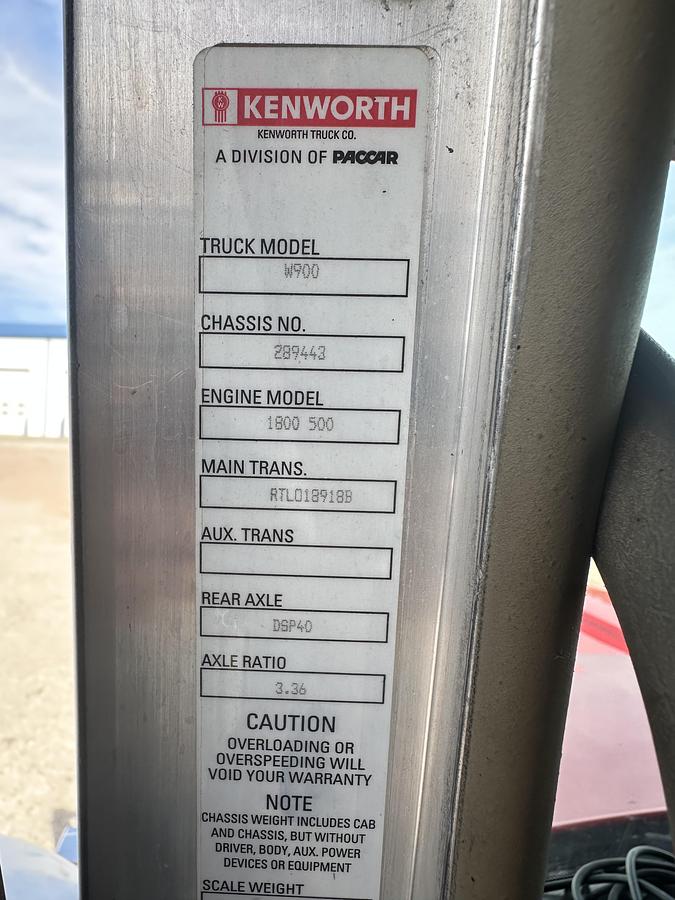 Used 2019 Kenworth W900