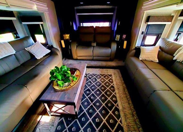 Used 2022 Jayco North Point 382FLRB